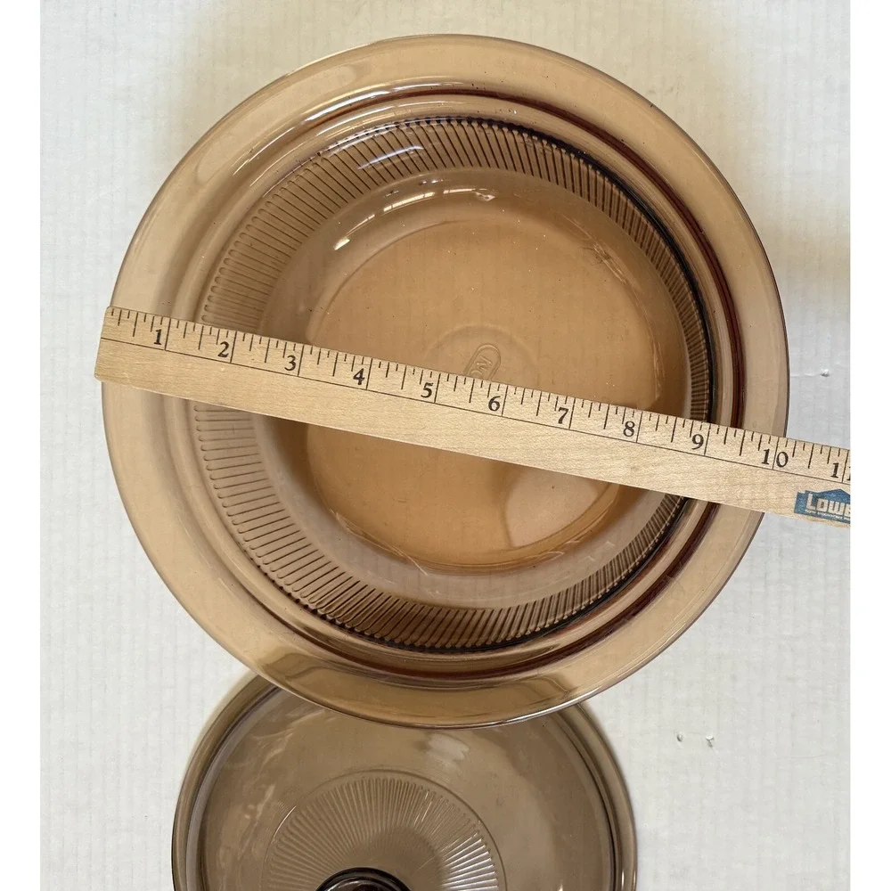 CORNING WARE VISIONS‎ V-32-B - Ribbed Amber Glass 1.5 QT Round Casserole Dish